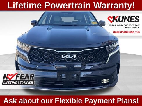 Used 2023 Kia Sorento EX AWD/4WD image 11