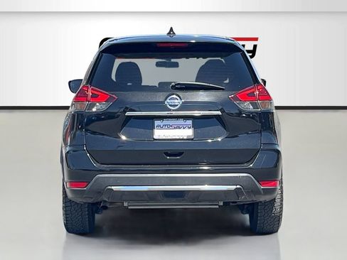 Used 2018 Nissan Rogue S AWD/4WD image 6