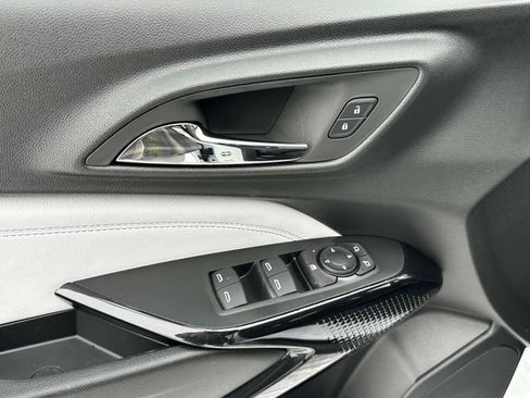 New 2025 Chevrolet Trax LT w/ Driver Confidence Package image 15