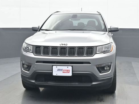 Used 2021 Jeep Compass Altitude image 1