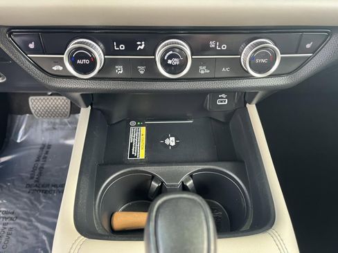 Used 2023 Honda HR-V EX-L image 23