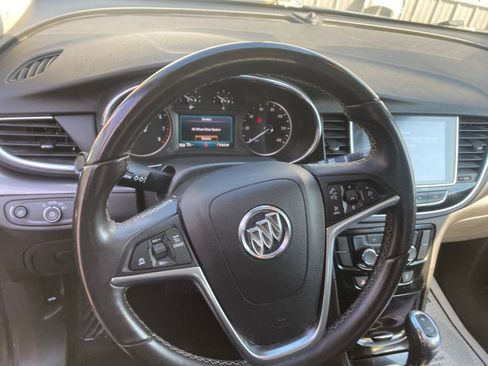 Used 2019 Buick Encore Preferred AWD/4WD image 18