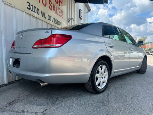 Used 2006 Toyota Avalon XL FWD image 10