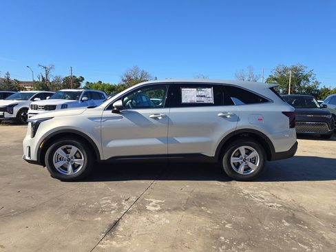 New 2026 Kia Sorento LX image 5