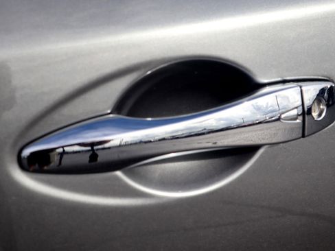 Used 2015 Nissan Altima 2.5 SV image 23