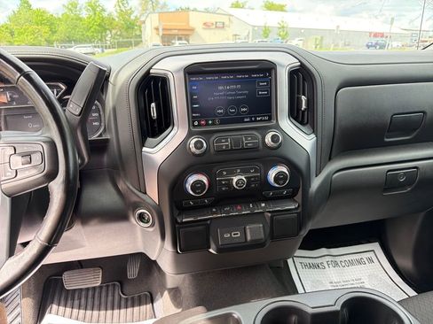 Used 2022 GMC Sierra 1500 Elevation AWD/4WD image 18
