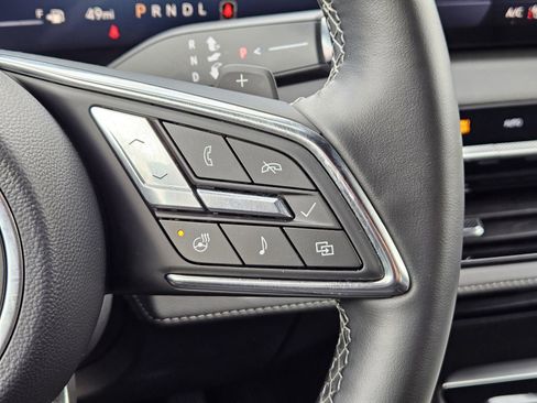 Used 2025 Buick Enclave Sport Touring image 28