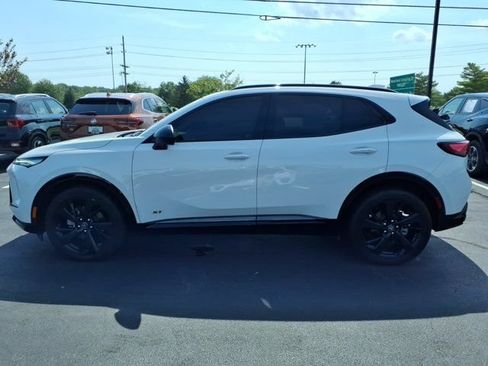 Used 2024 Buick Envision Sport Touring AWD/4WD image 4