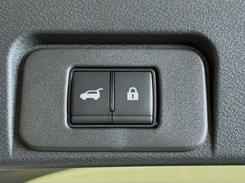 New 2026 Nissan Rogue Platinum image 29