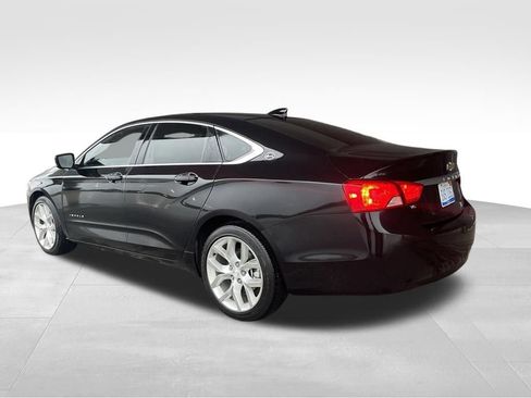 Used 2017 Chevrolet Impala LT FWD image 5
