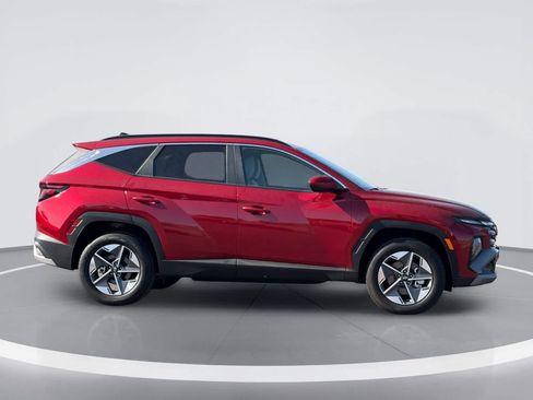 Used 2025 Hyundai Tucson SEL AWD/4WD image 9