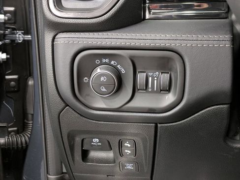 Used 2026 RAM 1500 Limited AWD/4WD image 21