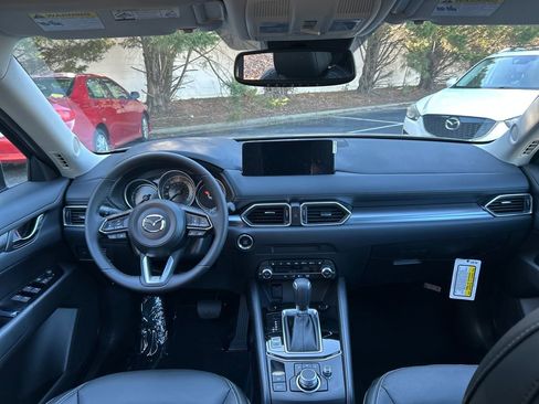 New 2025 MAZDA CX-5 AWD 2.5 S w/ Preferred Package image 26