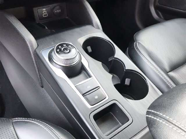 Used 2024 Ford Escape Platinum AWD/4WD image 8