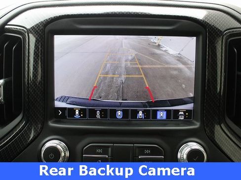 Used 2021 GMC Sierra 1500 AT4 w/ AT4 Premium Package image 4