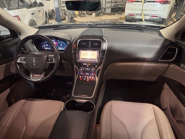 Used 2019 Lincoln Nautilus Select w/ Cargo Utility Package FWD image 22
