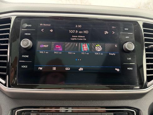 Used 2019 Volkswagen Atlas SEL image 29