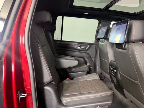 Used 2024 Chevrolet Suburban High Country w/ Max Trailering Package AWD/4WD image 30
