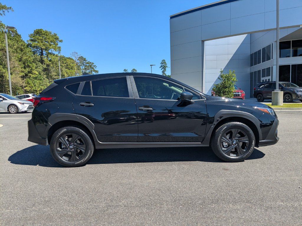 Used 2025 Subaru Crosstrek 2.0i AWD/4WD image 3