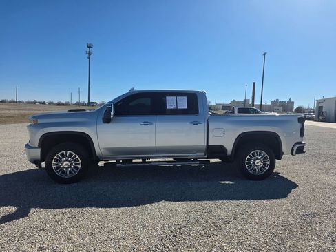 Used 2022 Chevrolet Silverado 2500 High Country image 6
