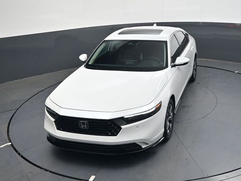 Used 2025 Honda Accord EX-L image 21