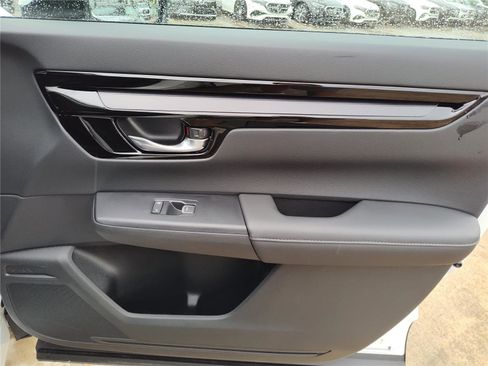 Used 2025 Honda CR-V EX-L image 24