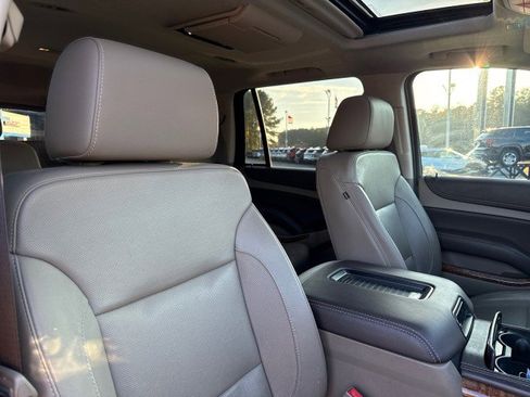 Used 2018 Chevrolet Tahoe Premier image 12