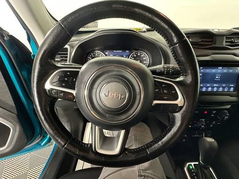 Certified 2021 Jeep Renegade Latitude w/ Convenience Group AWD/4WD image 22