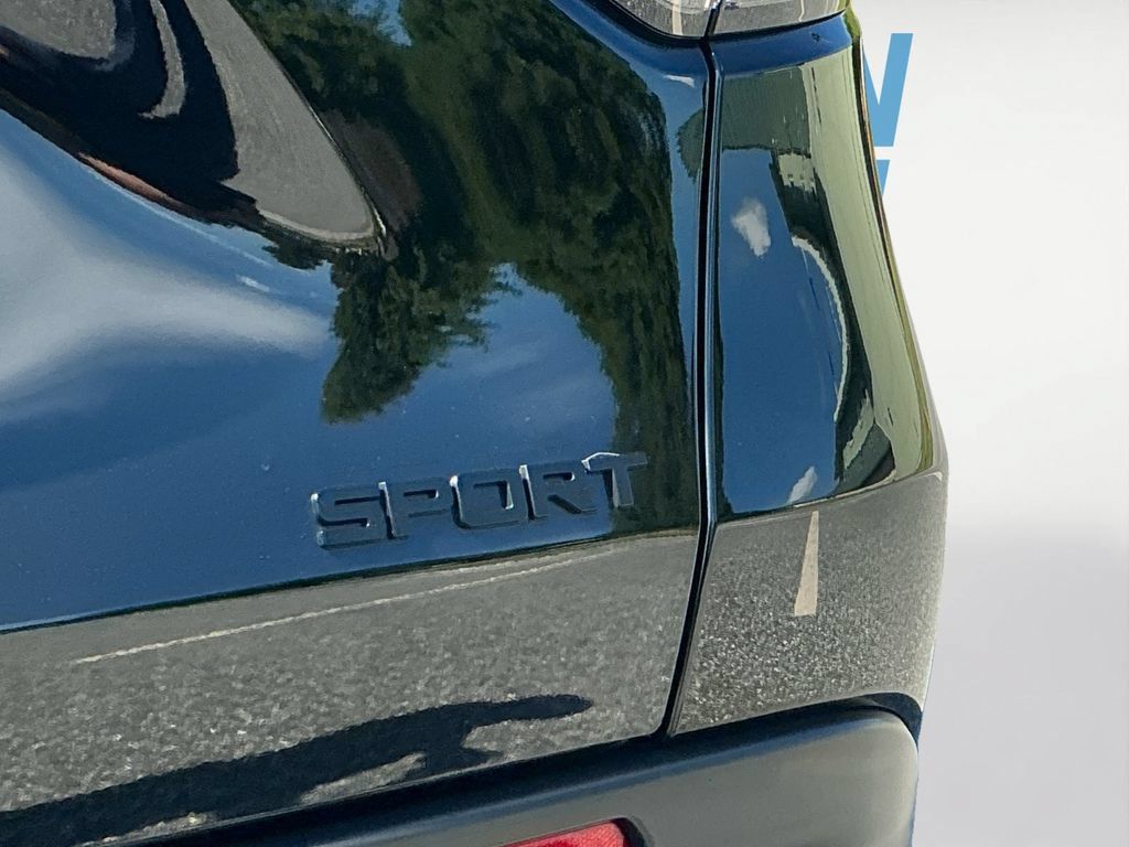 Used 2024 Honda HR-V Sport image 19