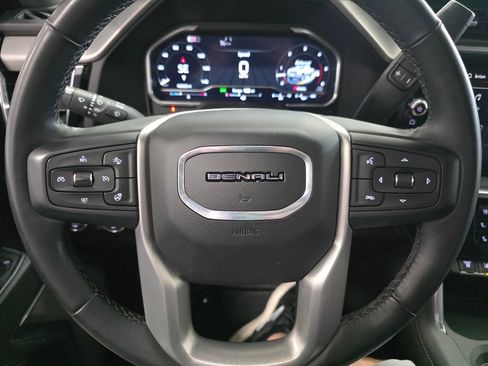 Used 2024 GMC Sierra 3500 Denali w/ Technology Package AWD/4WD image 14