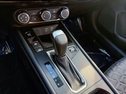 Certified 2025 Nissan Kicks SV w/ Charging Package image 19