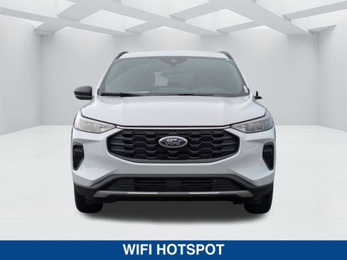 New 2025 Ford Escape ST-Line w/ Tech Pack #1 image 9