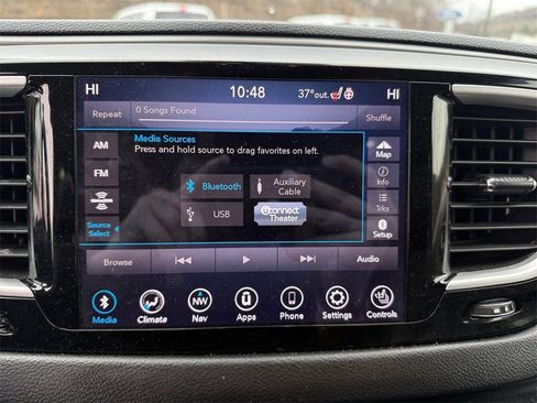 Used 2020 Chrysler Pacifica Touring-L Plus w/ Tire & Wheel Group image 17