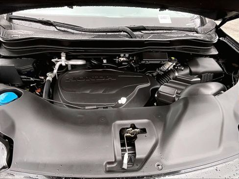 Used 2022 Honda Pilot Sport image 28