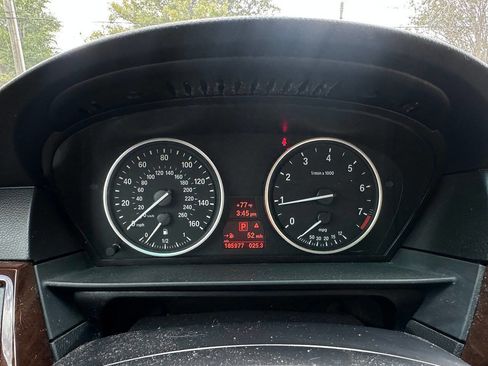 Used 2009 BMW 528i Sedan RWD image 18