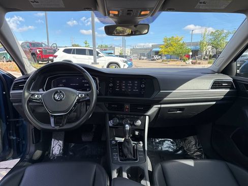 Used 2019 Volkswagen Jetta SEL FWD image 12