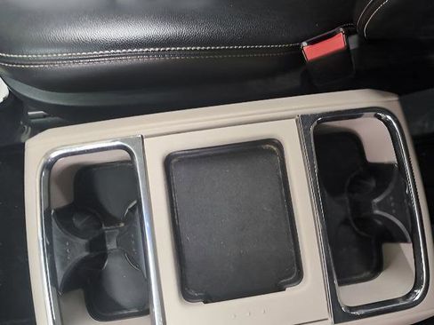 Used 2012 Chrysler Town & Country Touring w/ Entertainment Group #1 image 16