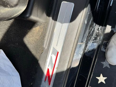 Used 2018 Chevrolet Silverado 1500 LTZ Z71 w/ LTZ Plus Package image 17