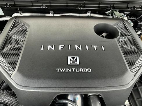 New 2026 INFINITI QX80 Luxe image 35