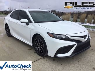 Used 2021 Toyota Camry SE video 1