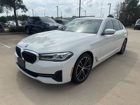 Used 2021 BMW 530i w/ Convenience Package image 8