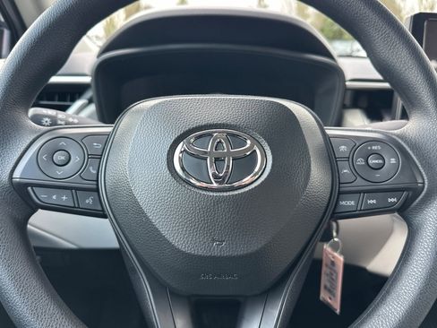 New 2026 Toyota Corolla Cross L image 20