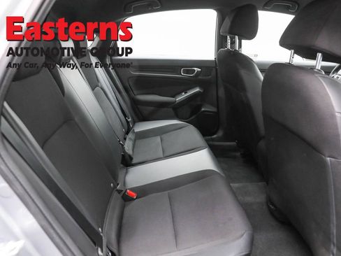 Used 2022 Honda Civic Sport image 22