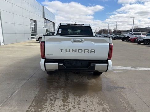 Used 2024 Toyota Tundra Limited image 6
