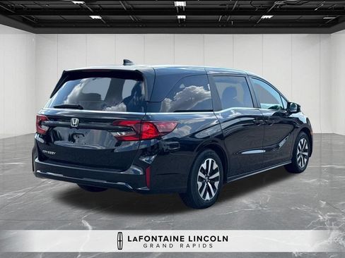 Used 2025 Honda Odyssey EX-L image 5