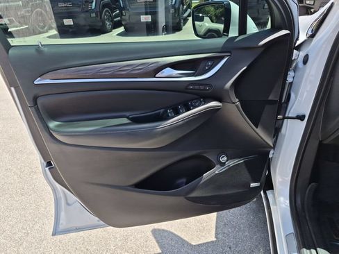 Used 2024 Buick Enclave Avenir w/ Avenir Technology Package FWD image 19