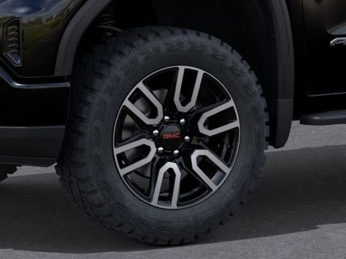 New 2026 GMC Sierra 1500 AT4 w/ AT4 Premium Package AWD/4WD image 11