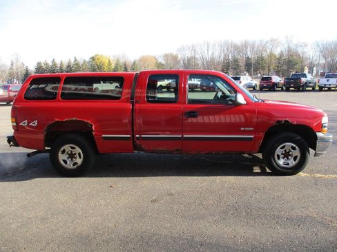 Used 2002 Chevrolet Silverado 1500 LS image 10