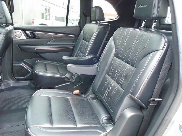 Certified 2025 Buick Enclave Avenir w/ Super Cruise Package AWD/4WD image 23
