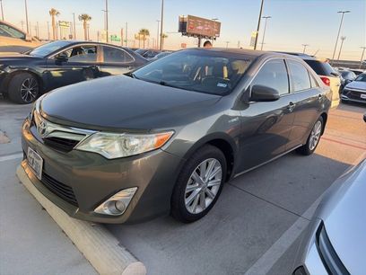 Used 2013 Toyota Camry XLE w/ Convenience Pkg